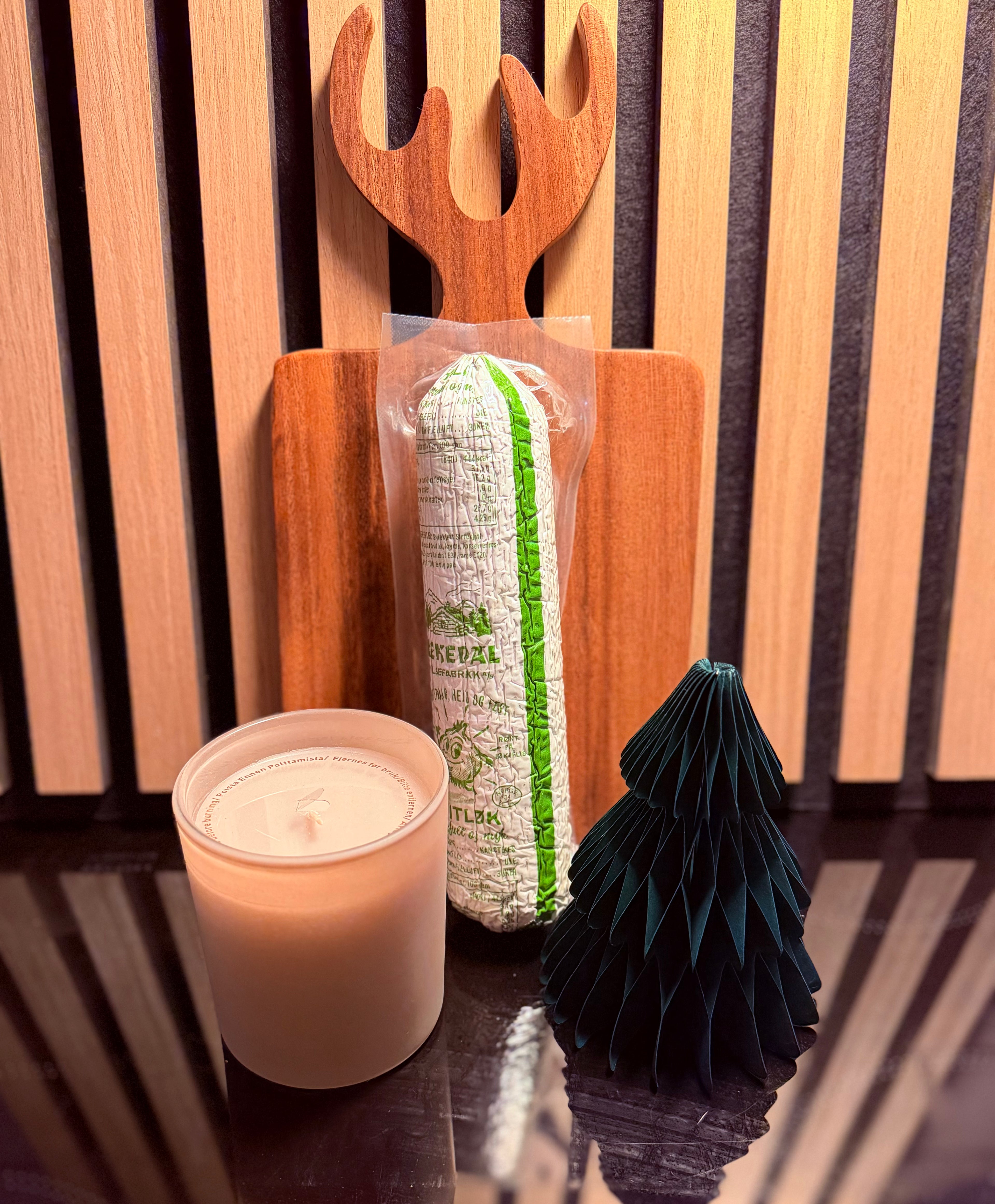 Gavesett reinsdyrfjøl