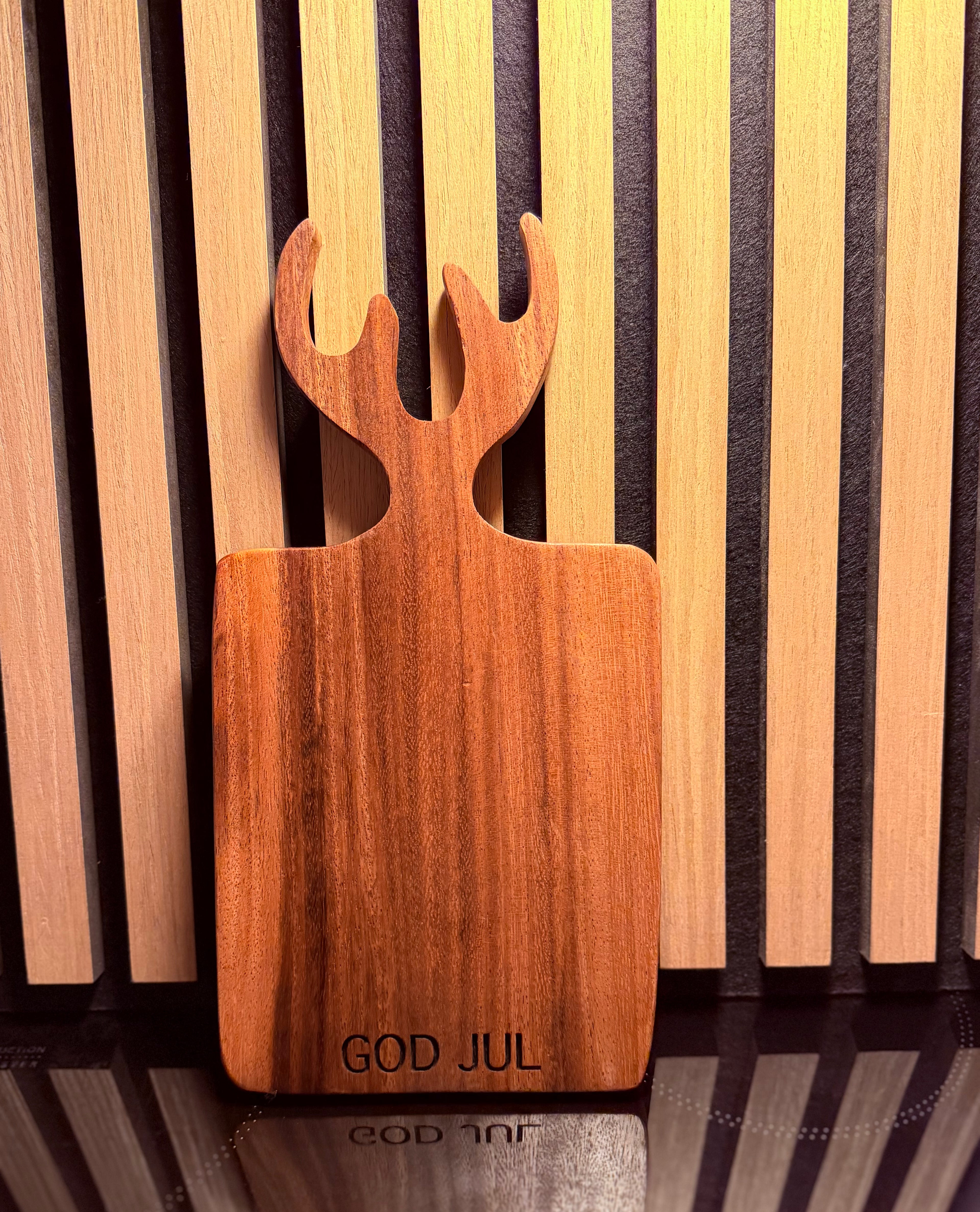 Gavesett reinsdyrfjøl