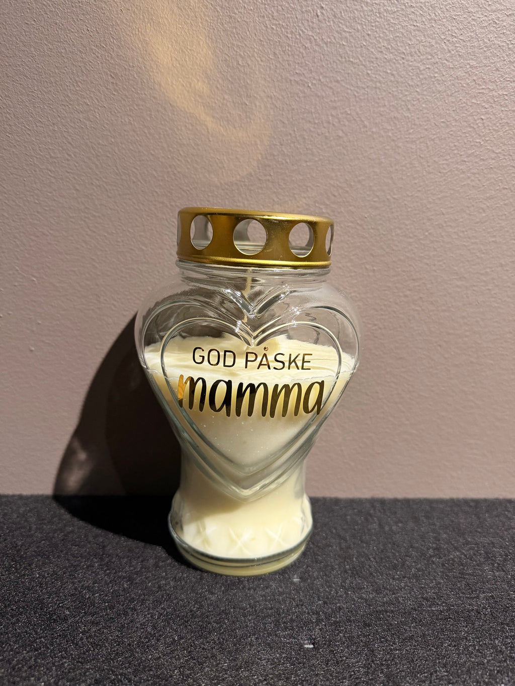 Gravlys i glass med personlig tekst