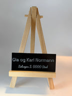 Postkasseskilt i plastlaminat - 78x32 mm Inngravert.no